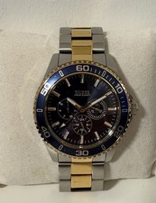 Guess Chaser (modello W0172G3) Acciaio Oro Al Quarzo