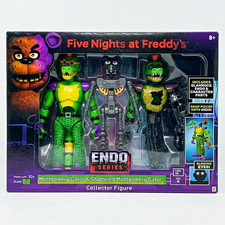 Five Nights at Freddy's Endo Series Montgomery Gator Action Figure, Glowing Eyes
