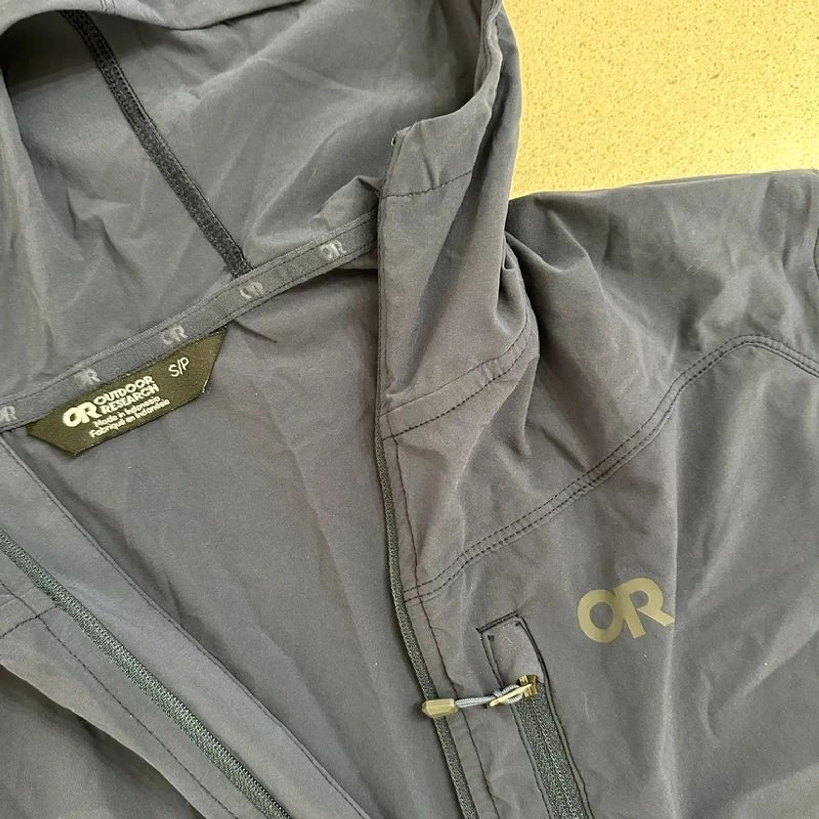 Outdoor research men’s sun hoodie - product detail image 2