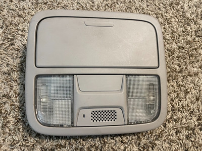 2007-2011 Honda CR-V CRV Overhead Console Dome Display Light Sunroof Gray OEM