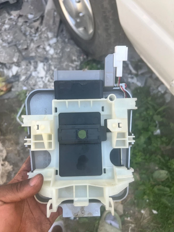 2012 Subaru Impreza Gear Shift Assembly - Image 2 of 3