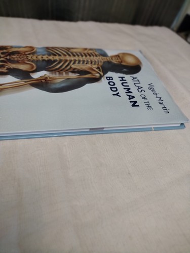 Atlas of the Human Body Hardback - Picture 4 of 6