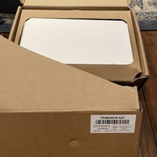 LAIRD PDM24518-AZ1 DUAL BAND OMNIDIRECTIONAL ANTENNA 4 Port HAS A LARGE SCRATCH 