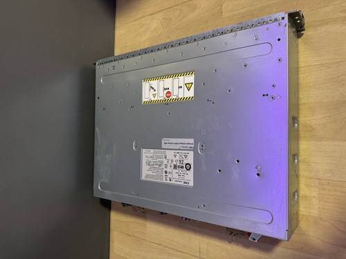 EMC SAE | Disque dur SAS 25x 900 Go | Baie d'extension | Manette et panneau frontal - Photo 9/9