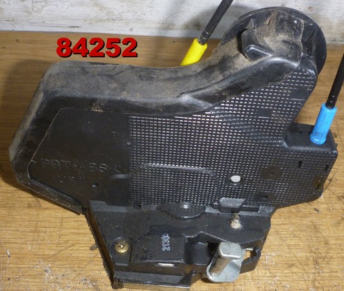 Türschloß hinten rechts Toyota Corolla Kombi 1,6VVT-i 81/110 EZ:02.05 (84252)