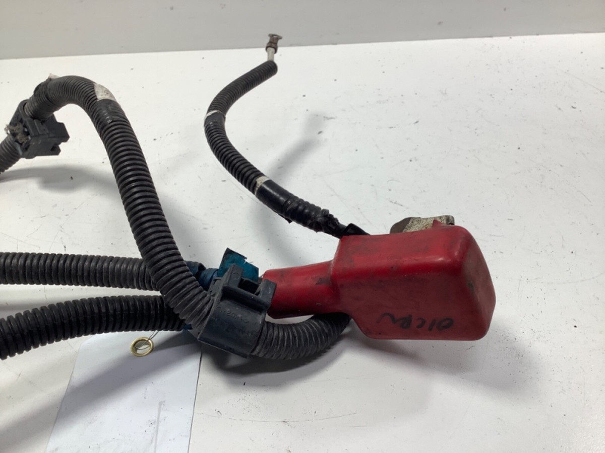 97-01 Honda CR-V LX Positive Battery Starter Cable 32410-S10-A00