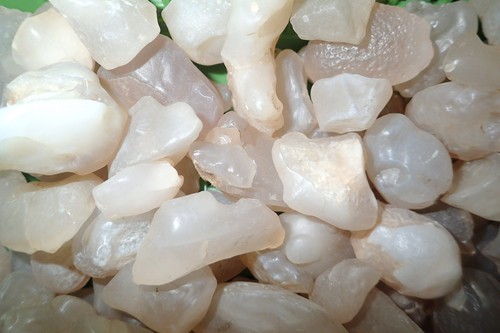 Translucent Raw Gobi Desert Agate Freeform 2 to 25 g size pieces 150 gram Lot - Picture 8 of 12
