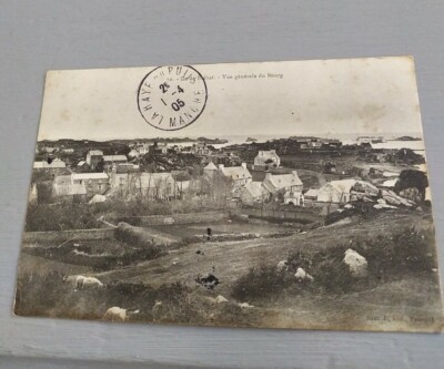 Old postcard Île de Bréhat general view of the village 1905