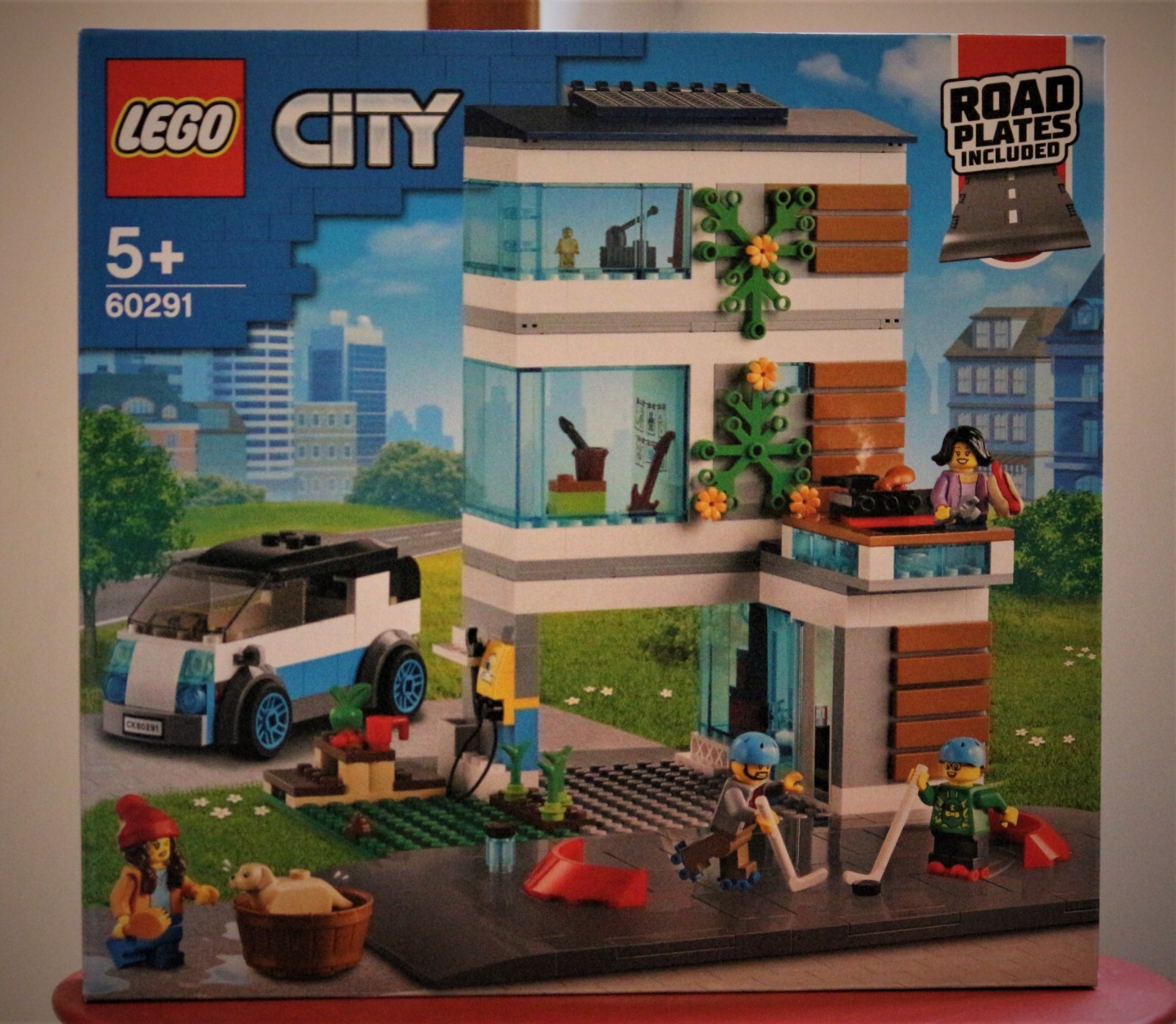 LEGO City 60291 Villetta Familiare con Road Plates - Nuovo Sigillato