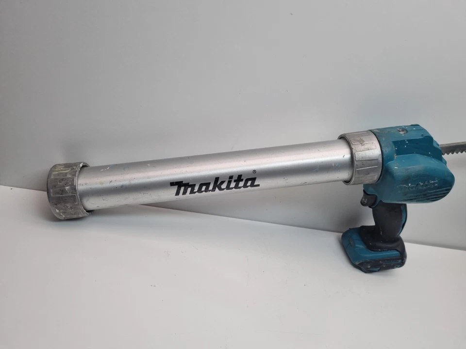 Makita DCG180ZB 18v Caulking Gun 600ml - Used + Genuine - image 2 of 4