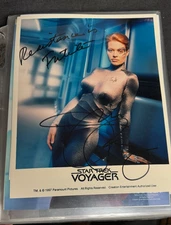 Star Trek Voyager AUTOGRAPHS, Series 1+2 Cards, Binder. RARE COLLECTION!