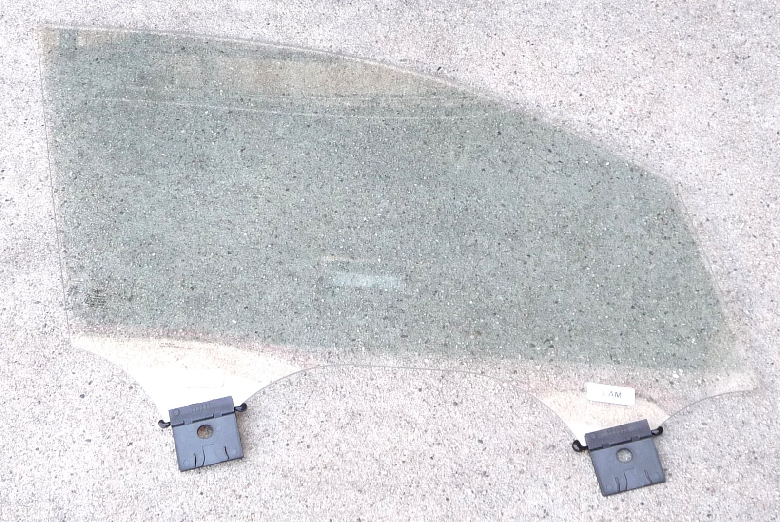 2015-2020 Bentley Bentayga 1st Gen. Front Right Door Glass Window 36A845022A OEM