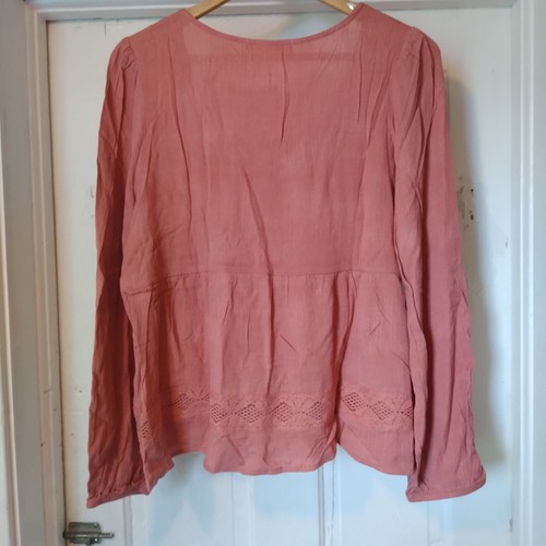 Blusa/top boho chic para mujer Rewind coral oscuro talla XL plisada y encaje nuevo con etiquetas - Imagen 10 de 14