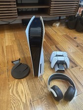 Sony PlayStation 5 edizione disco con controller, dock e cuffie