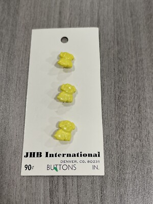 Vintage Small Plastic Yellow Dog Baby Buttons H10
