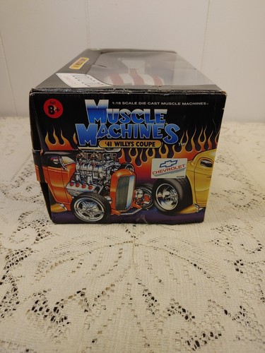 American Flag 41 Willys Coupe Gasser Pro Street Rod 1:18 Car Muscle Machines - Picture 4 of 17