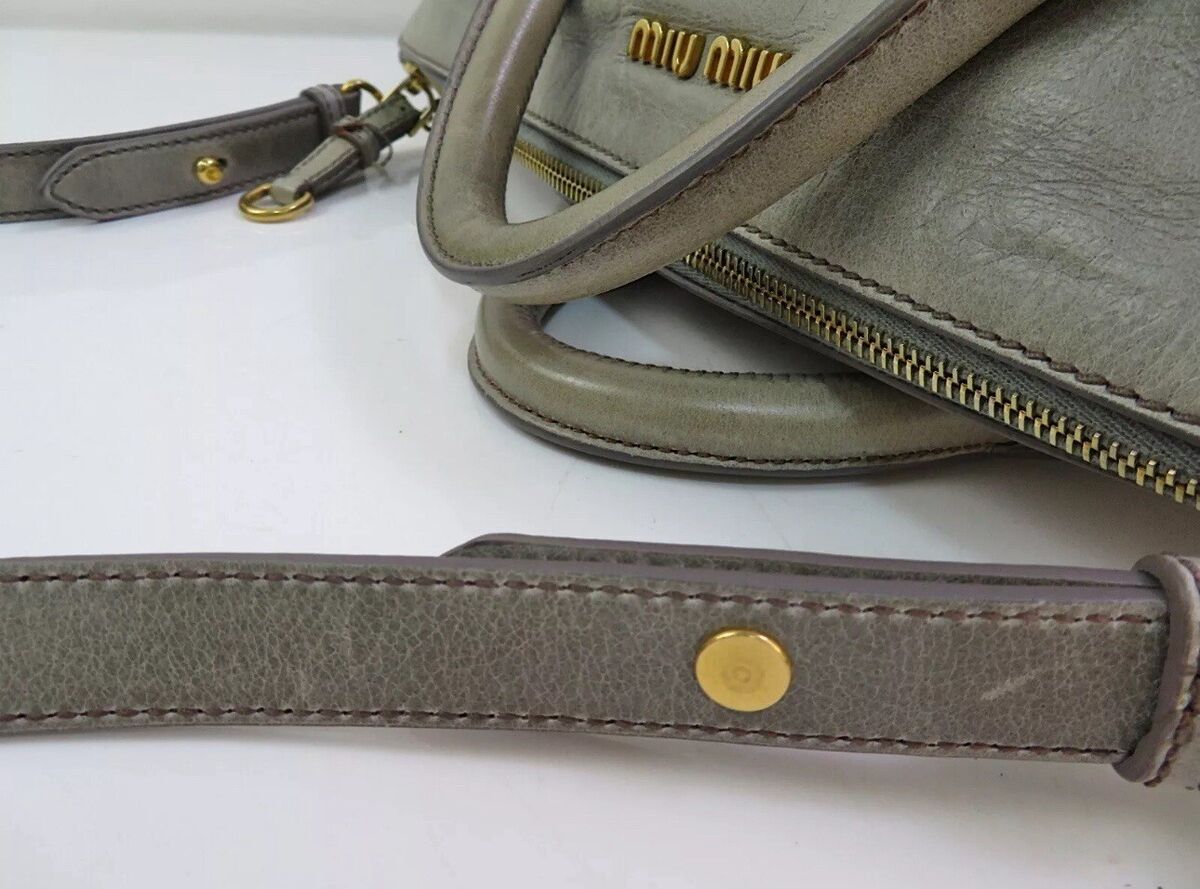Authentic MIU MIU Gray Vitello Lux Leather 2-Way Shoulder Authentic MIU MIU Gray Vitello Lux Leather 2-Way Shoulder