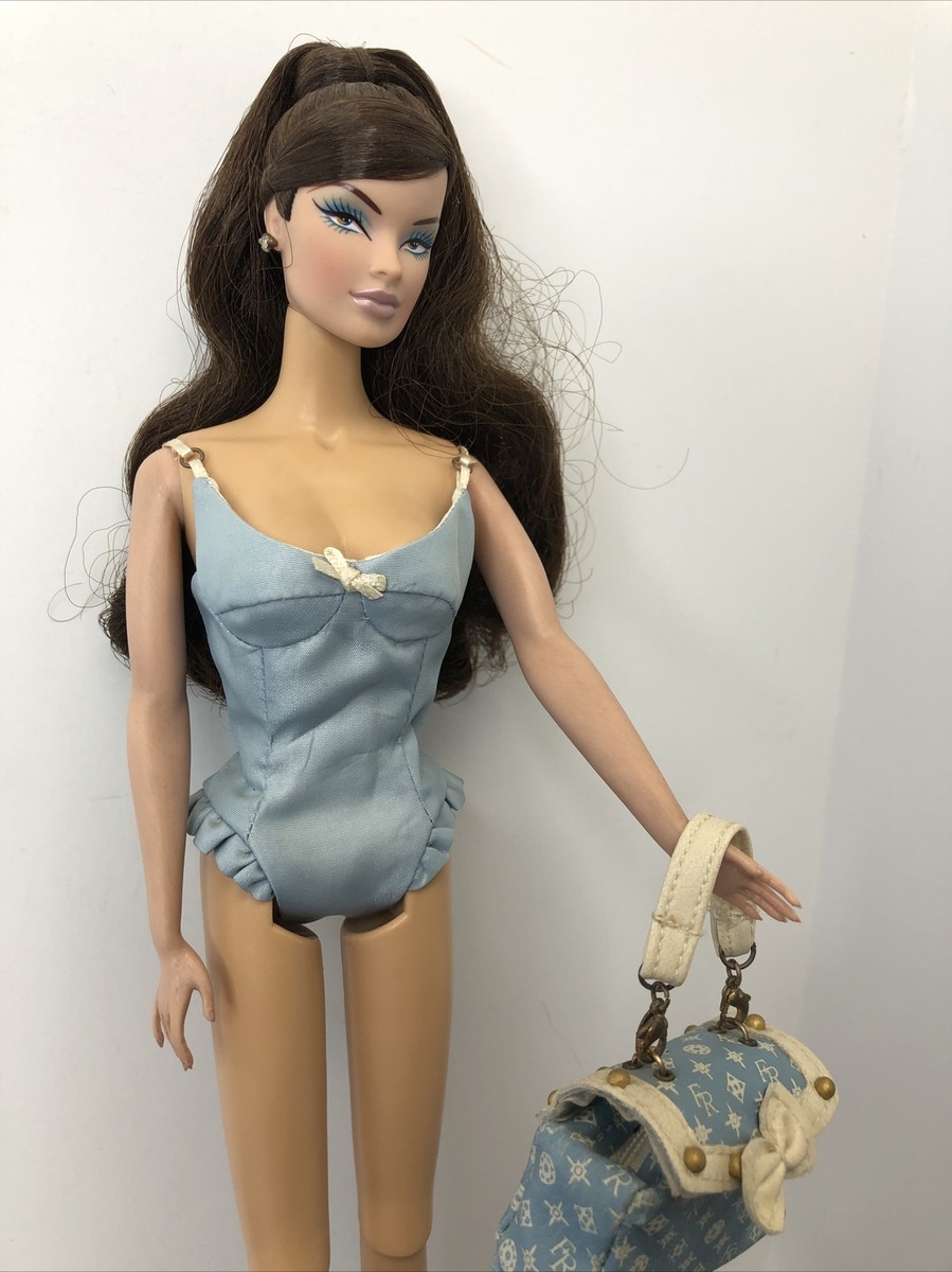 12” Integrity Fashion Royalty Doll 2003 Paradise Veronique