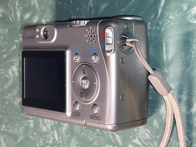 Canon Power Shot A530 Camera -Great- Working-Uses 2 AA Canon Power Shot A530 Camera -Great- Working-Uses 2 AA