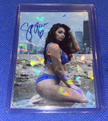 Skye Blue Custom WWE Divas Sexy Foil Prizm Trading Card wrestling aew variant