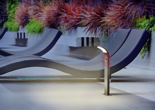 LED Standleuchte Bewegungsmelder Standlampe Wegleuchte Weglampe Gartenleuchte - Bild 1 von 3