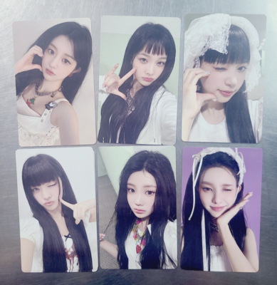 ILLIT Photocard Official 