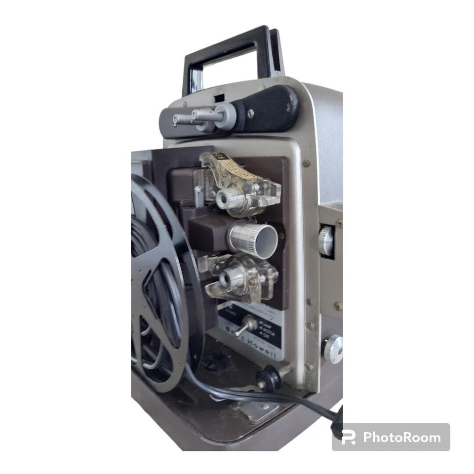 Proyector de película Bell & Howell de colección carga automática super 8 Foto 4 de 4