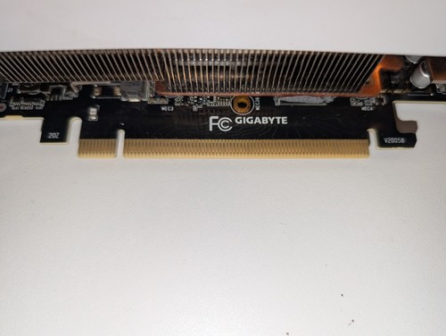 GIGABYTE GeForce RTX 3090 Vision OC 24GB GDDR6X White GV-N3090VISION OC-24GD - Photo 6/16