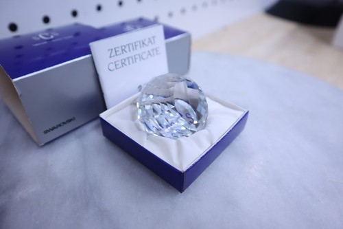 Swarovski Crystal * SCS Charter Member 1987 50mm Paperweight & Original Box - US - Picture 4 of 6