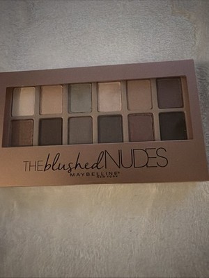 MAYBELLINE The Blushed Nudes Palette in Nude - 12 Shades