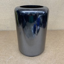 Mac Pro 6,1 2013 Intel Xeon E5-1650 @ 3.5GHz No RAM 256GB SSD No OS