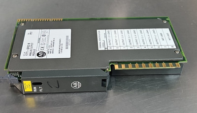 Allen Bradley 1771-0FE2/B REV.P01 Analog output                          Loc3E19
