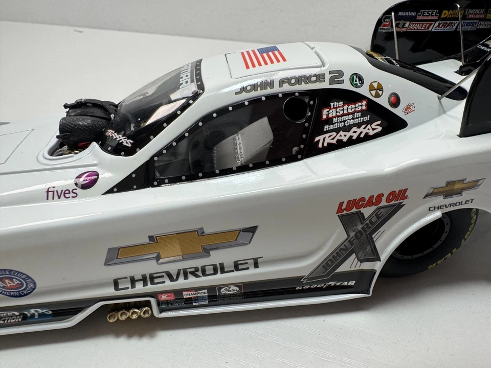 Action Lionel John Force Chevrolet Traxxas 2015 Chevy Camaro NHRA Funny Car /925 - Image 3 of 4