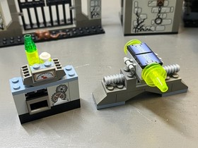 Lego - Studios - Scary Laboratory #1382 (w/Instructions + CD) COMPLETE!