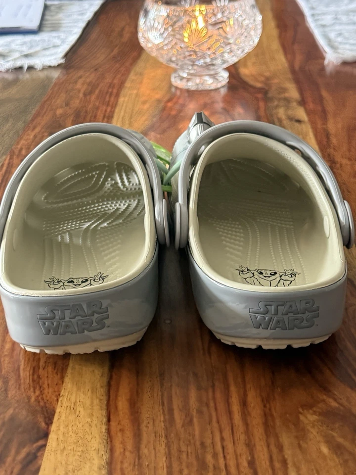 Sandalias Crocs Star Wars Grogu Classic Zueco Talla 2 Junior Baby Yoda  Foto 4 de 4