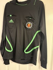 Adidas Mens Referee T-shirt Formotion Climacool Large in good condition 