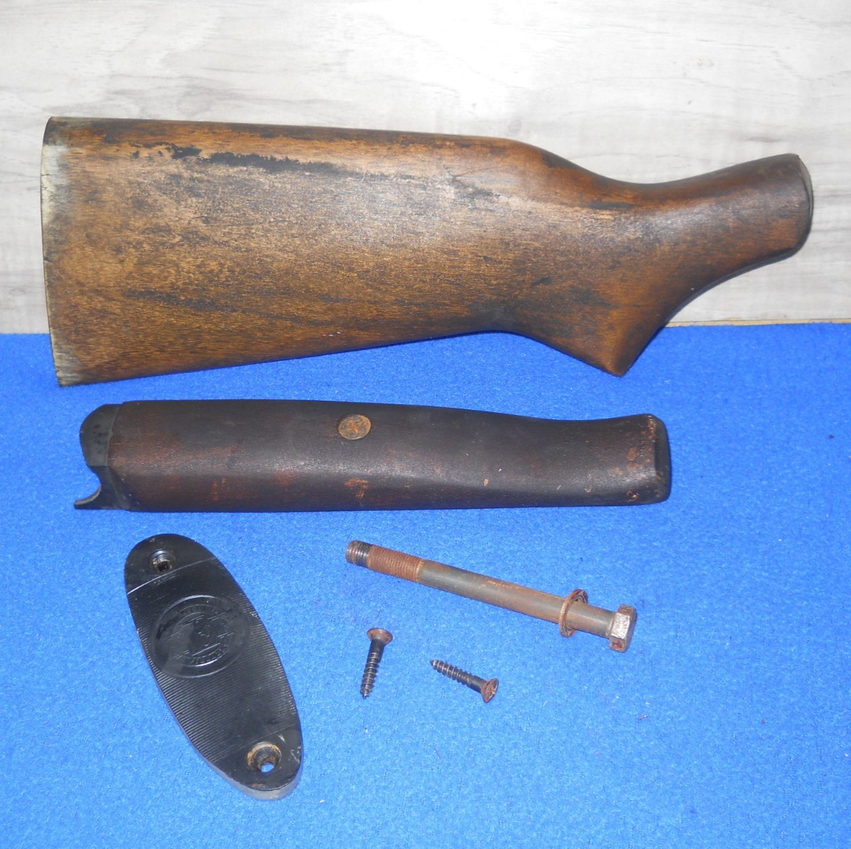 NEF PARDNER H&R TOPPER 410GA  WOOD STOCK & FOREND SET  #CL5982