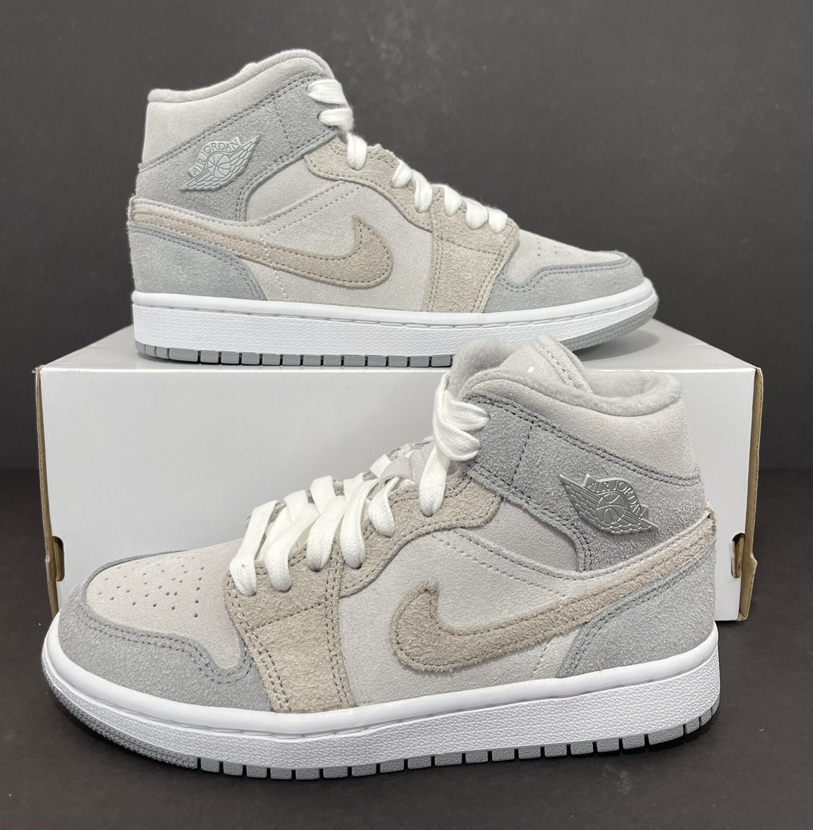 正規品NIKE AIR JORDAN 1 MID 27cm NIKE ナイキ エア ジョーダン 1 MID SE 27 5㎝ 新品 ブラック