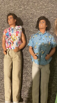 Lot De 6 Poupées Ken Mattel – Avec Vêtements, D'occasion