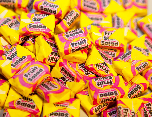 FRUIT SALAD AND BLACKJACK SWEETS CHEAP WHOLESALE PICKNMIX CHEWS