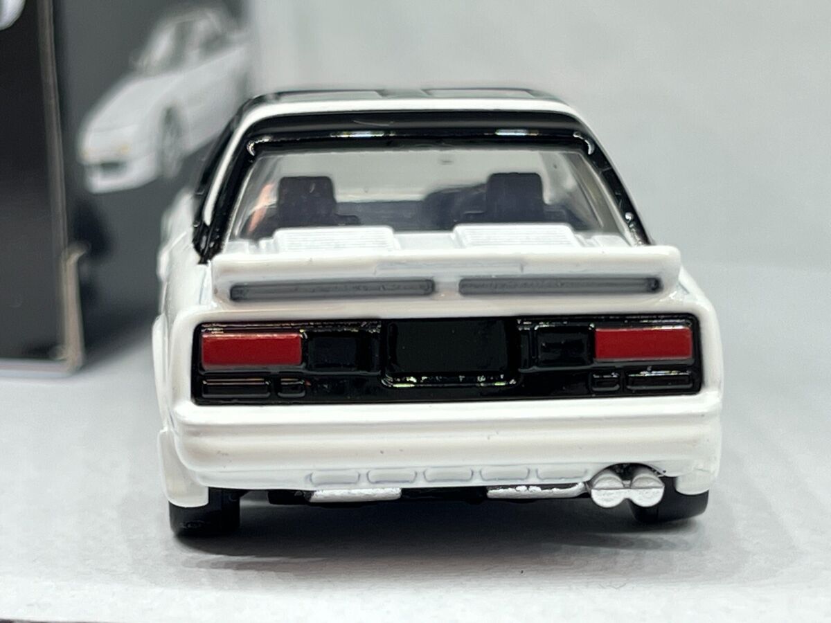 Tomica Premium No.40 Toyota MR2 JDM 1/60 Scale mini Diecast Tomica Premium No.40 Toyota MR2 JDM 1/60 Scale mini Diecast
