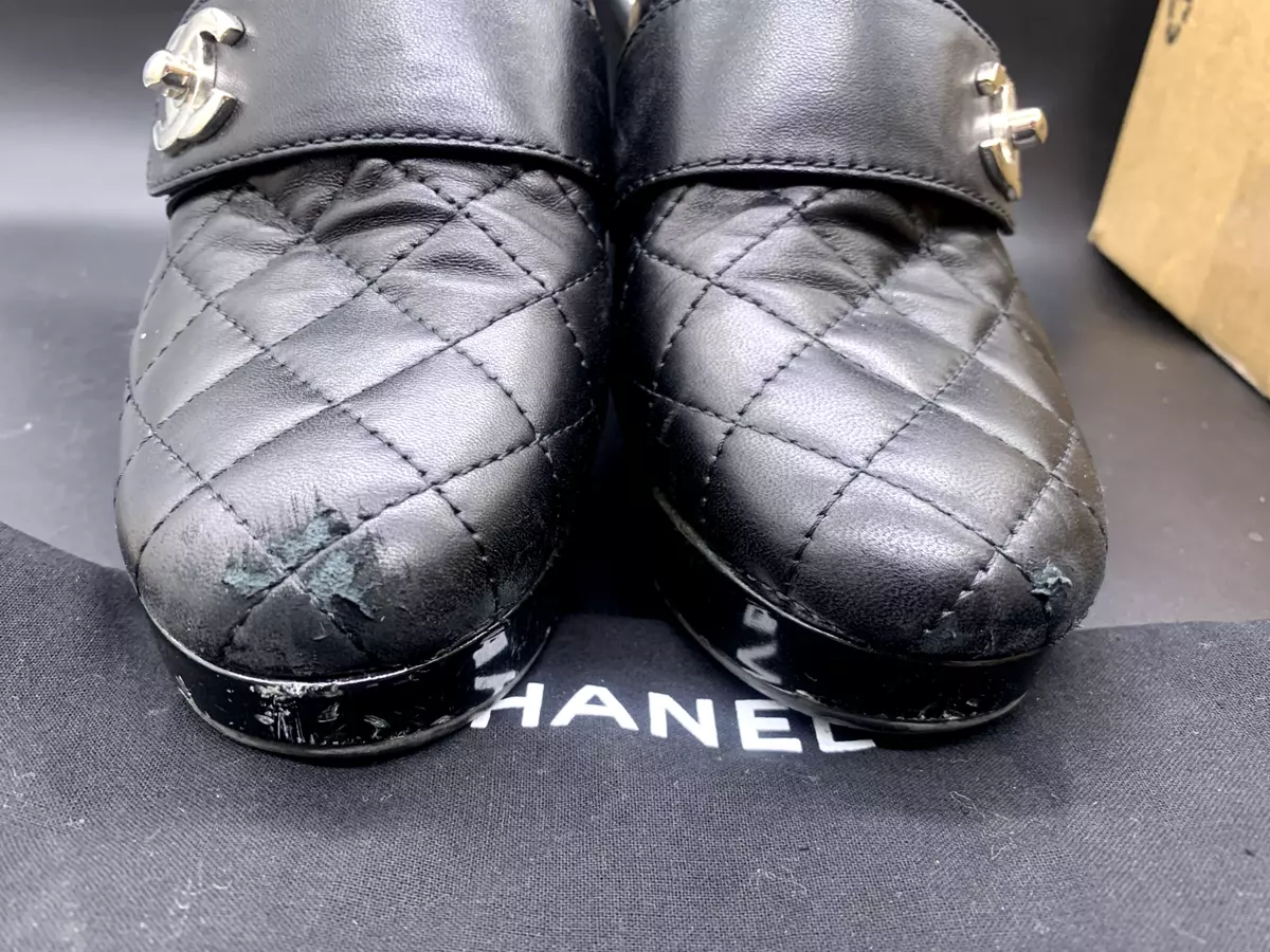 Pre-owned Chanel Leather Mules & Clogs In Black