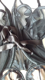 AGENT PROVOCATEUR STUNNING SIZE 32C DINKA BASQUE CORSET & SUSPENDERS RRP &pound;495!