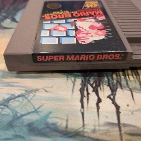 Super Mario Bros - 5 Screws - Nintendo (Nes) Cartridge Only - Tested 