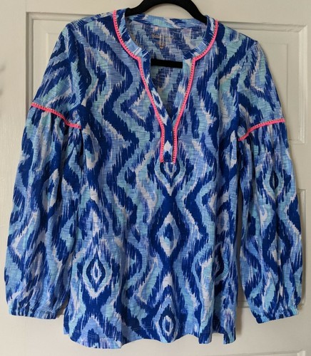 Tunica Lily Pulitzer Kalissa BLU SWISH top manica lunga XS NUOVA CON ETICHETTE - Foto 2 di 9