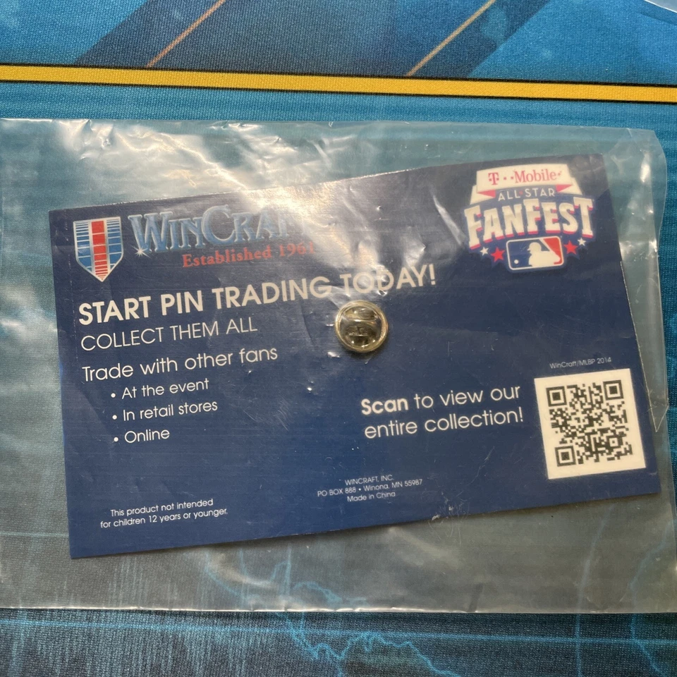 MLB All-Star Game 2014 Majestic Jersey Collectible Giveaway Pin WinCraft Jeter - Image 2 of 2