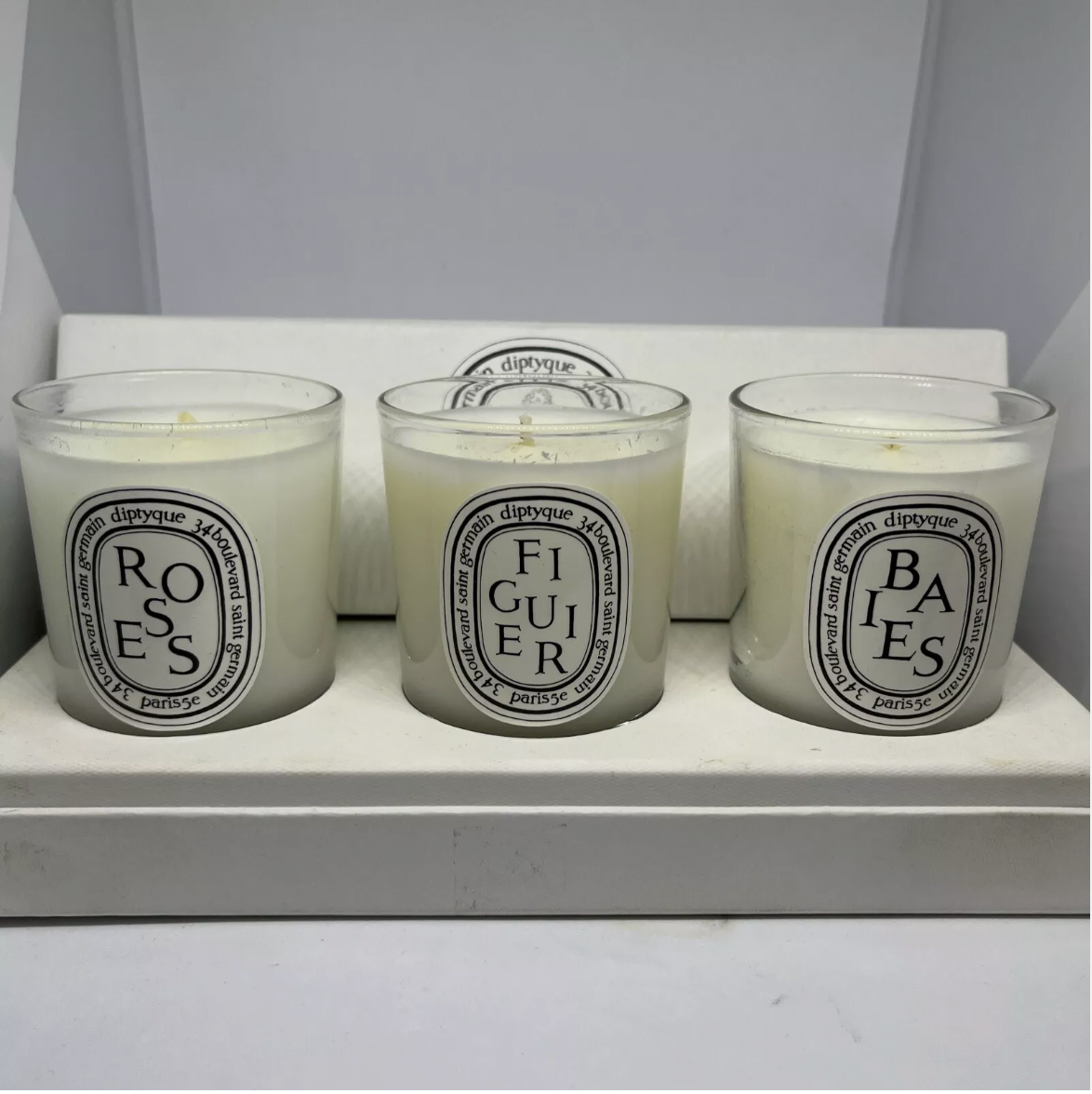 Diptyque  キャンドル3個セット(3 x 70 g)限定 ミニ キャンドル コフレ 3x 70g/2.4oz(ディプティック)の通販