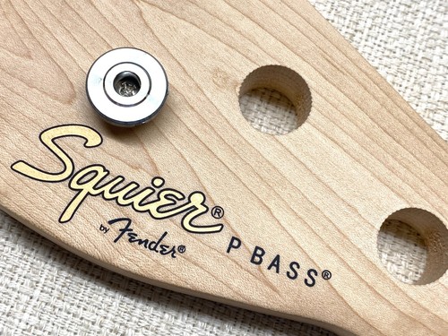 Genuine Fender Squier PRECISION P BASS NECK Maple / Rosewood Electric Guitar - Picture 15 of 16