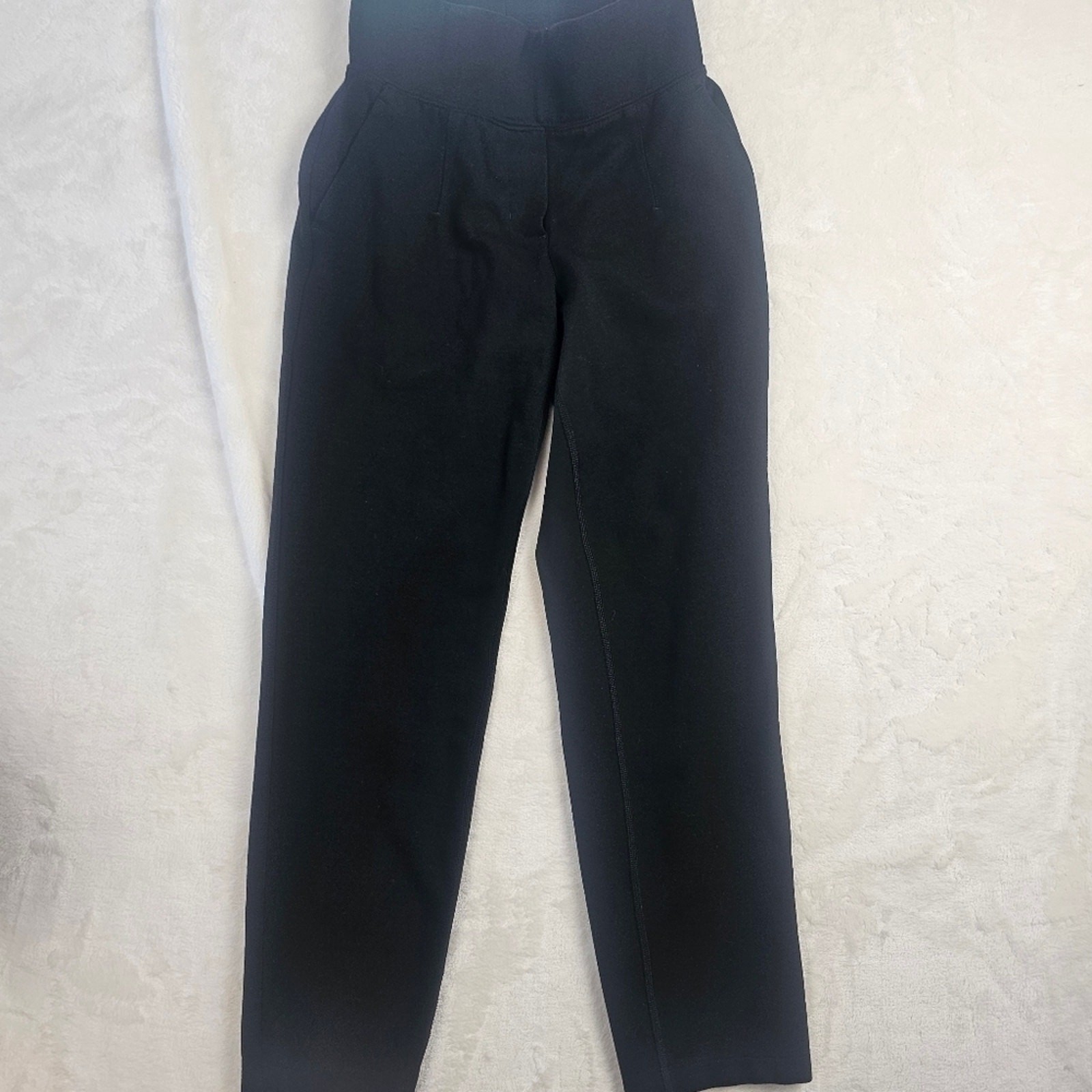 Kit and Ace pants leggings womens Size 2 Black front pockets