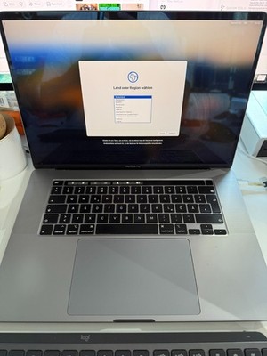 Apple MacBook Pro A2141 16 Zoll (1TB SSD, Intel Core i7-9750, 2,60GHz, 32GB RAM)